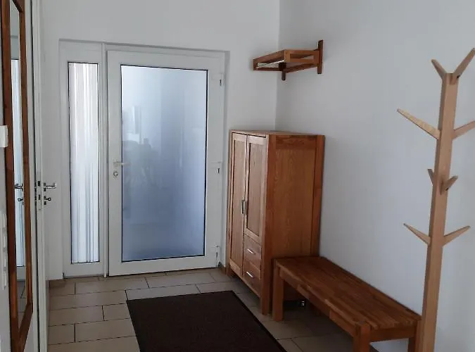 Ferienwohnung Wuerzburg דירה *