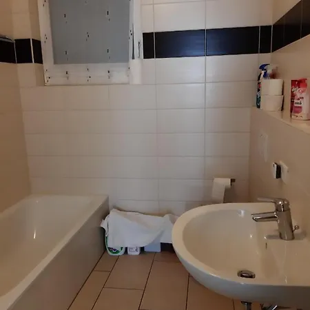 Ferienwohnung Wuerzburg * ヴュルツブルク